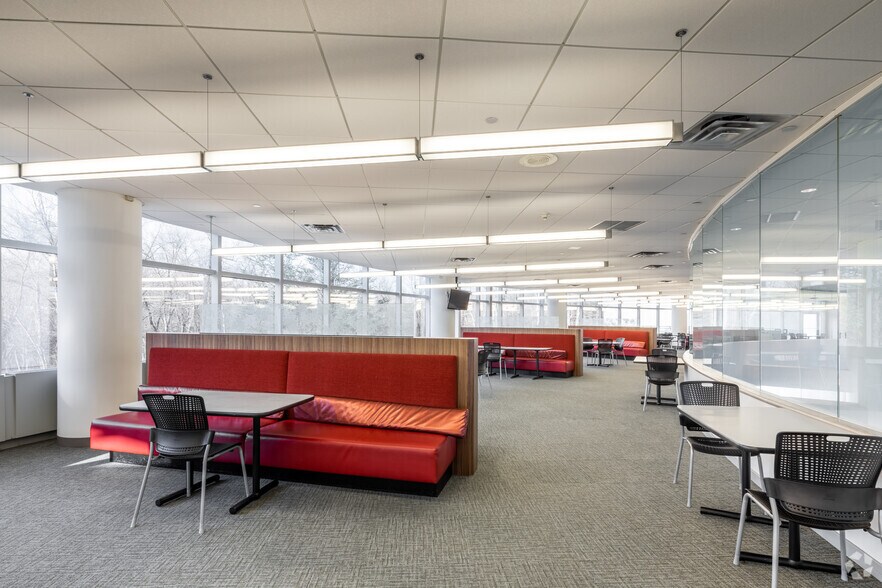 More Photos Of 200 Summit Lake Dr, Valhalla Office For Lease
