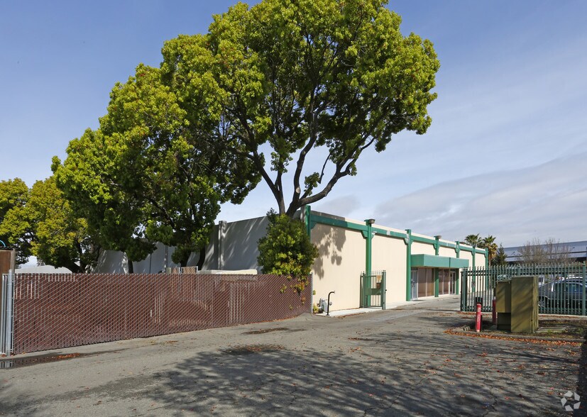 Primary Photo Of 1220 Coleman Ave, Santa Clara Warehouse For Lease