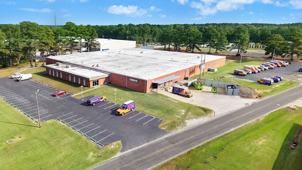 More Photos Of 500 E Gannon Ave, Zebulon Manufacturing For Lease