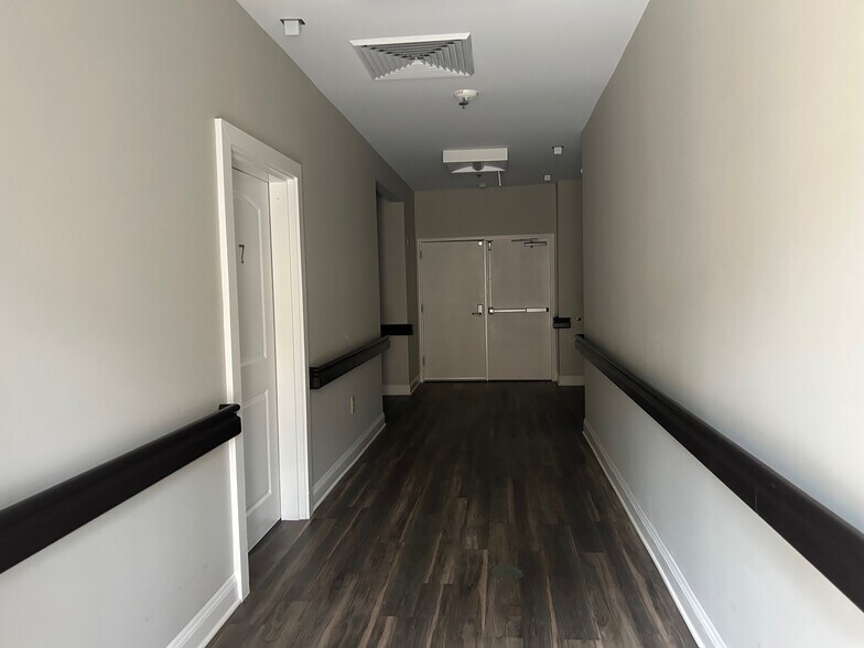 More Photos Of 7819 Hickory Flat Hwy, Woodstock Assisted Living For Sale