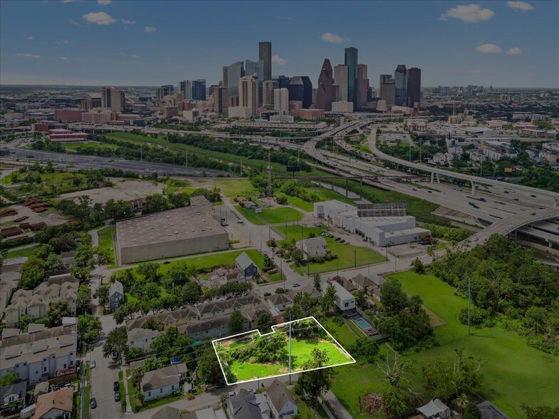 Primary Photo Of 0 Gargan St, Houston Land For Sale