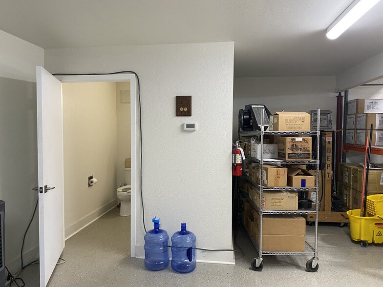 More Photos Of 341 1st St, Mead Warehouse For Sale