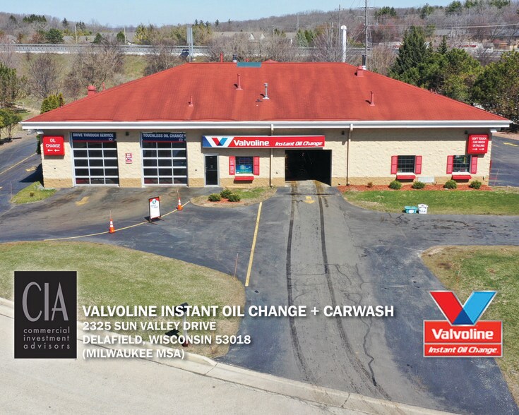 Primary Photo Of 2325 Sun Valley Dr, Delafield Auto Repair For Sale