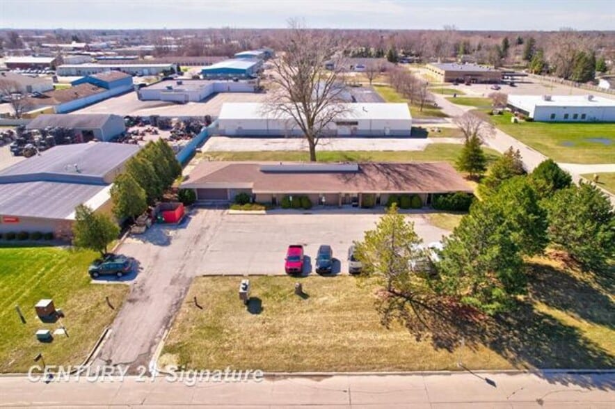 More Photos Of 3167 Enterprise Dr, Saginaw Office For Sale