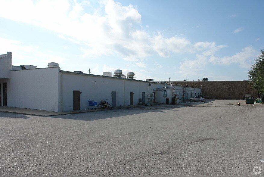 More Photos Of 172 S US Highway 17 92, Longwood General Retail For Lease