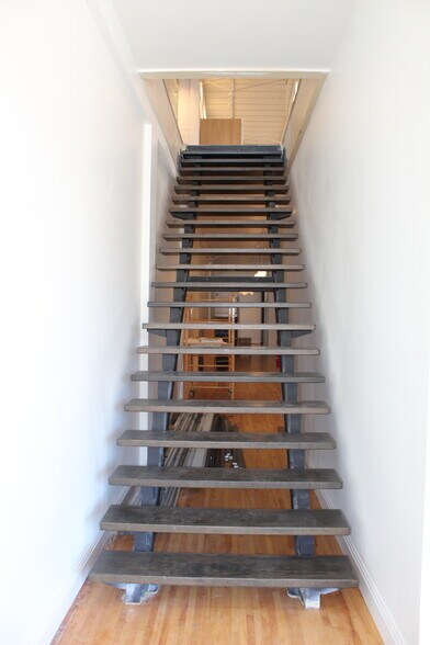 More Photos Of 117 W Main St, Coldwater Office For Lease