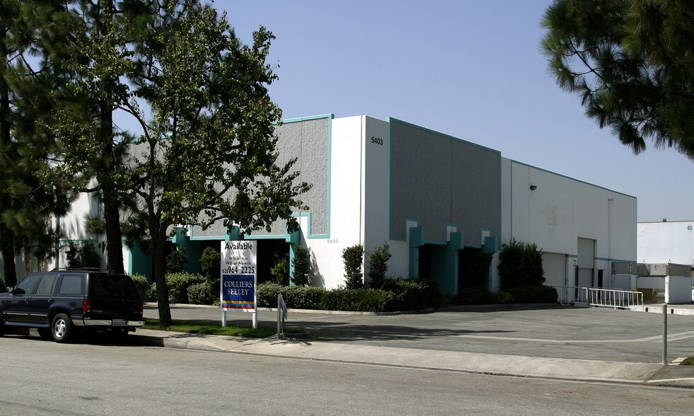 More Photos Of 5403 Ayon Ave, Irwindale Warehouse For Lease