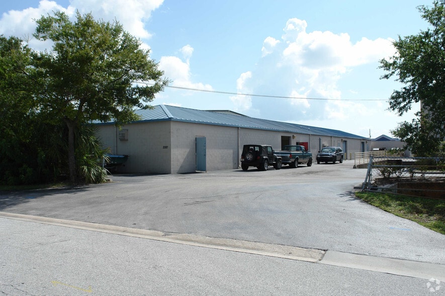 More Photos Of 2599 22nd Ave N, Saint Petersburg Unknown For Lease