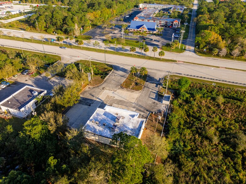 More Photos Of 8801 20th St, Vero Beach Convenience Store For Lease