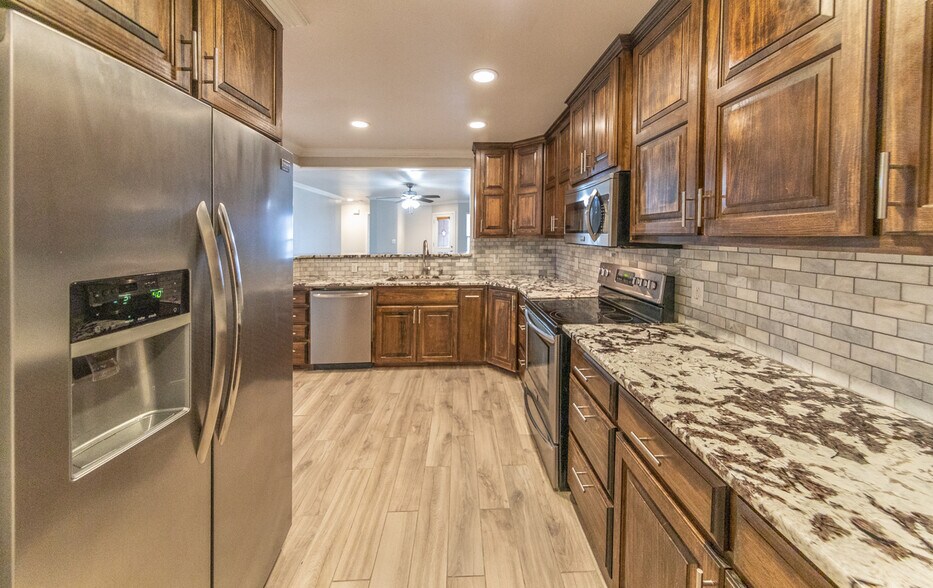More Photos Of 602 N Belmont, Lubbock Apartments For Sale