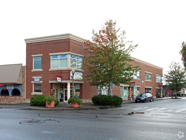 Primary Photo Of 125 E Main St, Monroe Storefront Retail Office For Sale