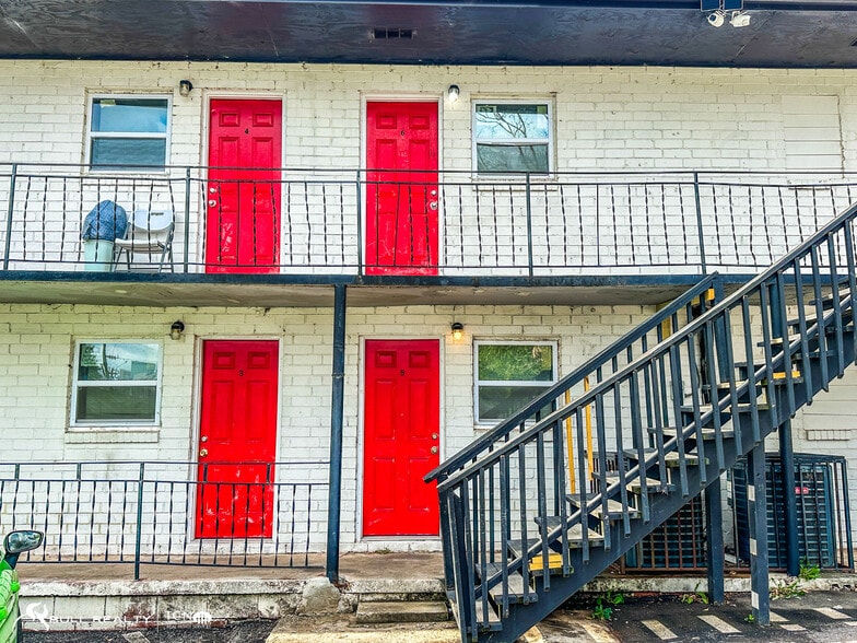 More Photos Of 625 Jett St NW, Atlanta Apartments For Sale