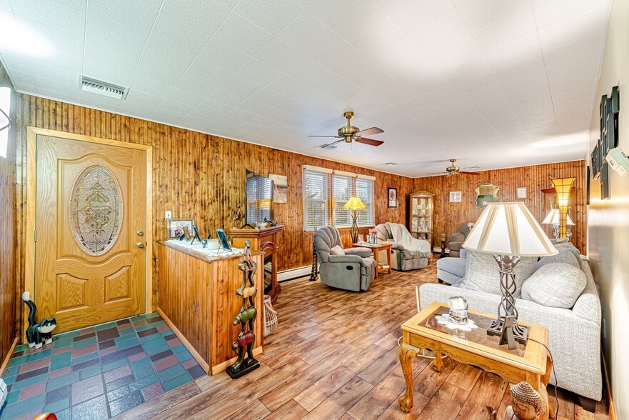 More Photos Of 175 Mount Joy Rd, Mount Pleasant Industrial For Sale