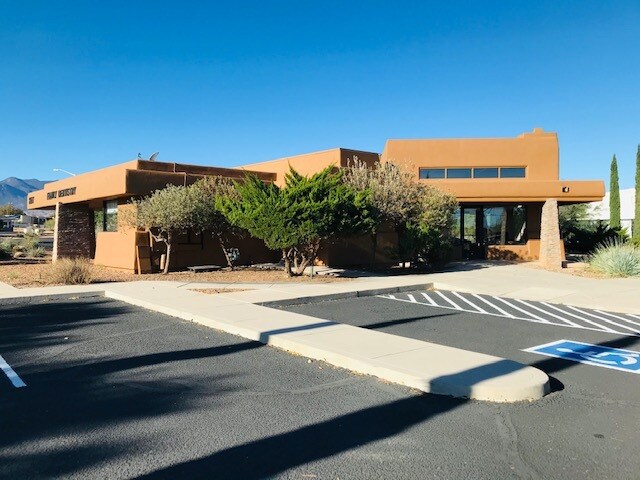 More Photos Of 2277 E Wilcox Dr, Sierra Vista Medical For Sale
