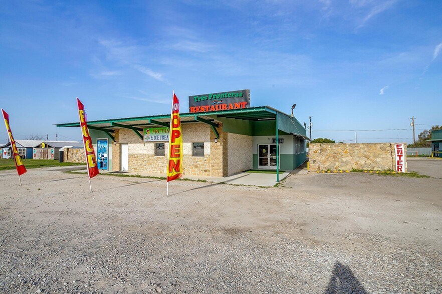 More Photos Of 4920 Tin Top Rd, Weatherford Office For Sale