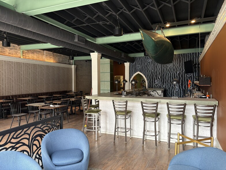 More Photos Of 968 Elm St, Manchester Storefront For Lease