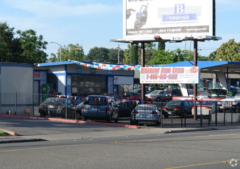 More Photos Of 5900 Auburn Blvd, Citrus Heights Auto Dealership For Lease
