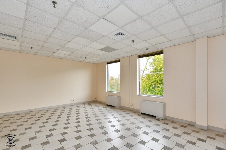 More Photos Of 1820 Ridge Rd, Homewood Office For Sale