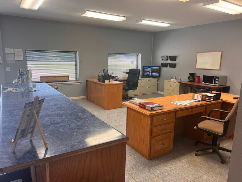 More Photos Of 5977 AR-135 N, Paragould Industrial For Sale