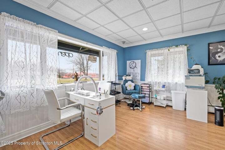 More Photos Of 418 Daleville Hwy, Madison Township Office For Sale