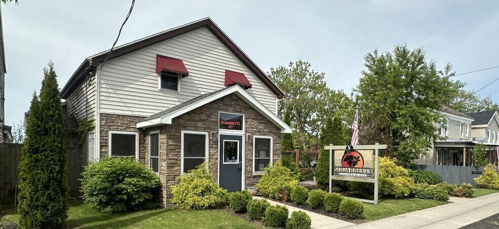 More Photos Of 417 W Dominick St, Rome Bar For Sale