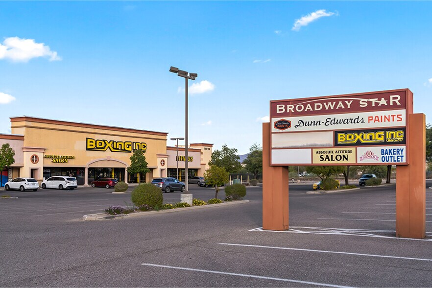 More Photos Of 7507-7575 E Broadway Blvd, Tucson General Retail For Sale