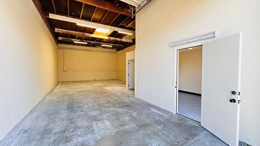 More Photos Of 2535 W Winton Ave, Hayward Warehouse For Sale