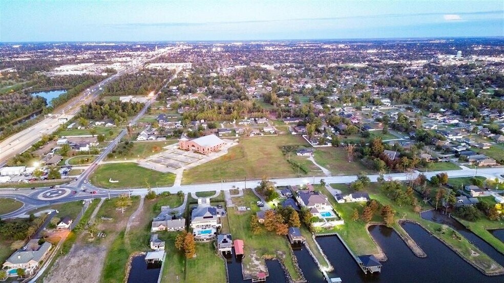 More Photos Of 3609 W Prien Lake Rd, Lake Charles Land For Sale