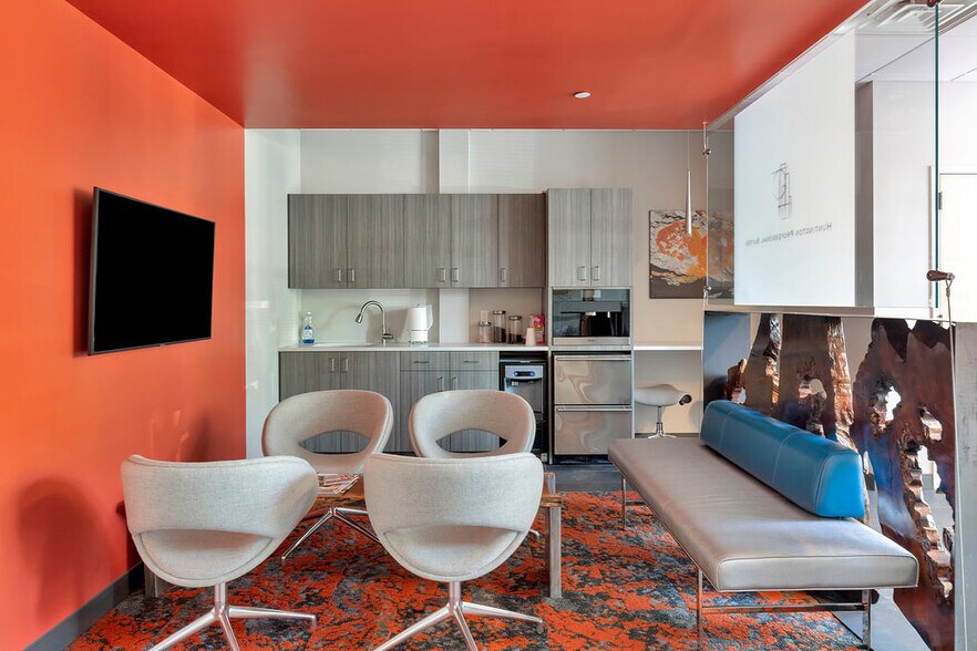 More Photos Of 425 New York, Huntington Apartments For Lease