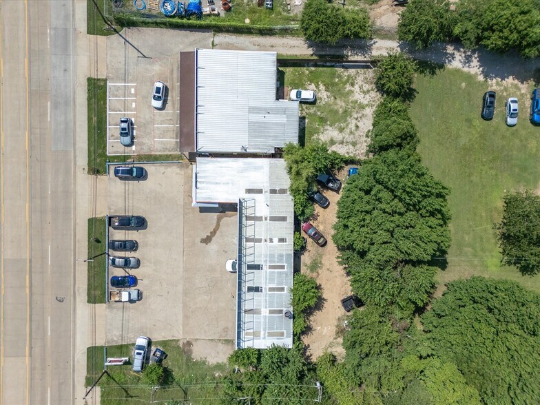 More Photos Of 416 E Mansfield Hwy, Kennedale Flex For Sale