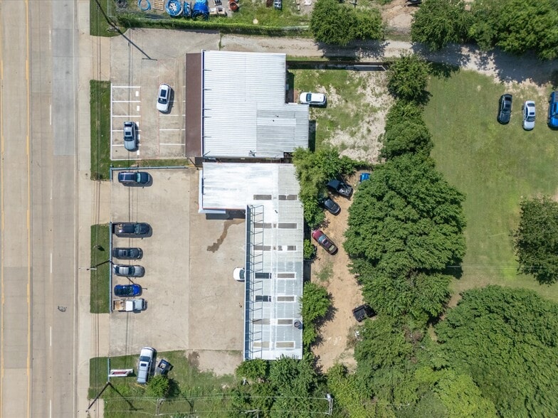 More Photos Of 416 E Mansfield Hwy, Kennedale Flex For Sale