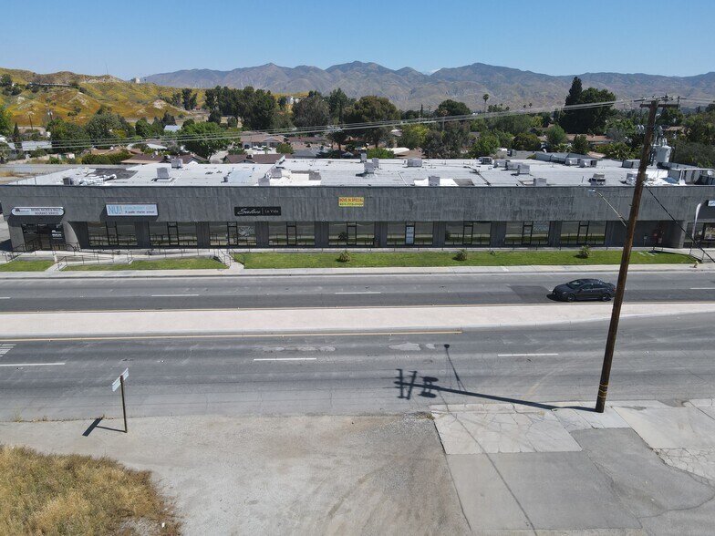 More Photos Of 4000 E Florida Ave, Hemet Freestanding For Lease