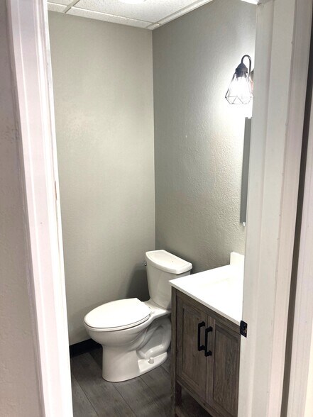 More Photos Of 4810 Rusina Rd, Colorado Springs Medical For Sale