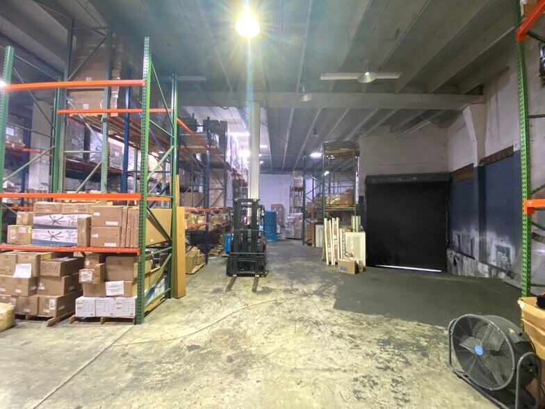 More Photos Of 2101 NW 33rd St, Pompano Beach Unknown For Lease