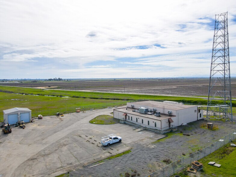 Primary Photo Of 3387 W Riego Rd, Elverta Warehouse For Sale