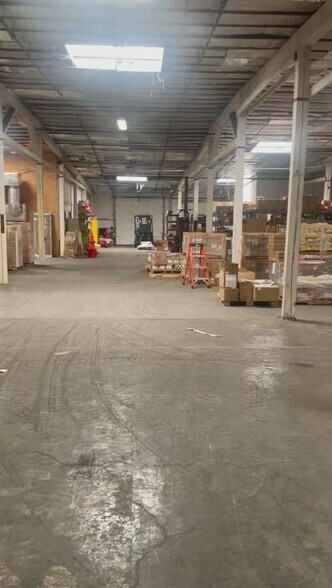 More Photos Of 1025 Goodale Blvd, Columbus Warehouse For Lease