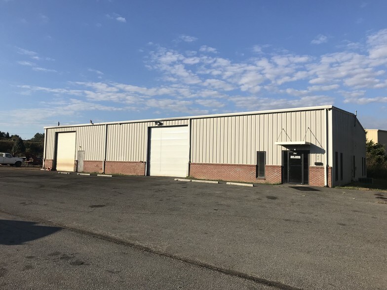 More Photos Of 419 Hamilton Crossing Rd NW, Cartersville Industrial For Sale