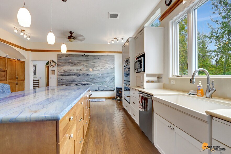 More Photos Of 1651 Terrilou Ct, Palmer Specialty For Sale