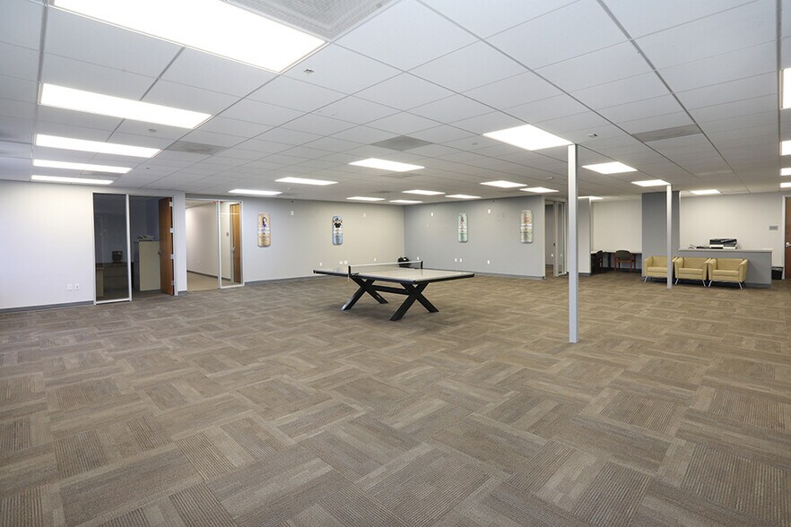 More Photos Of 2569 McCabe Way, Irvine Office For Lease