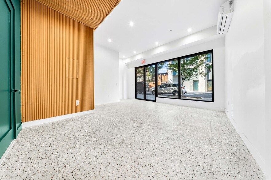 More Photos Of 37-29 32nd St, Long Island City Apartments For Lease