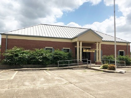 More Photos Of 601 Highway 71 N, Mena Unknown For Lease