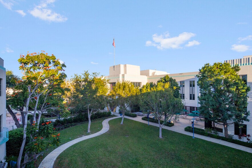 More Photos Of 9050 Washington Blvd, Culver City Unknown For Lease