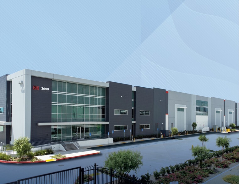 Primary Photo Of 3690 Union Pacific Ave, Los Angeles Distribution For Lease