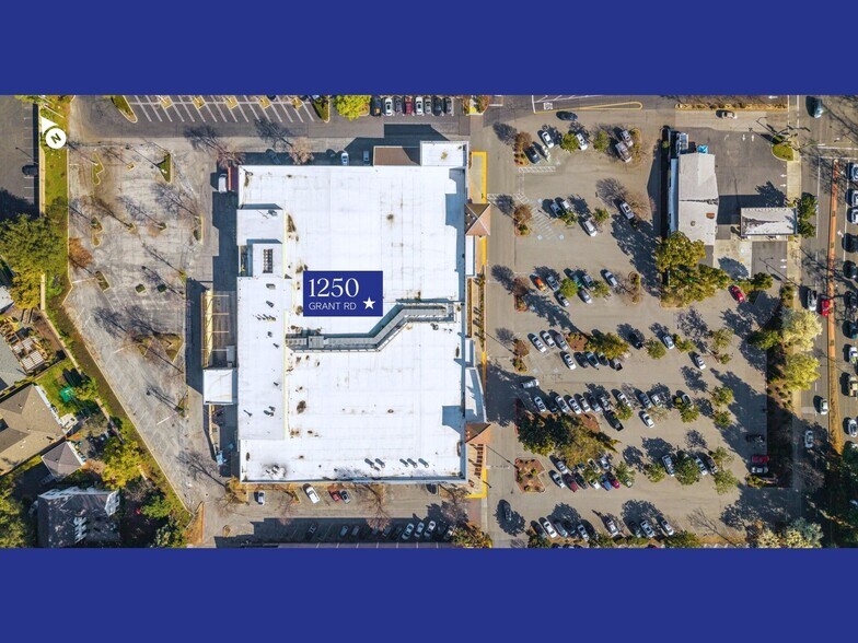 More Photos Of 1250 Grant Rd, Mountain View Supermarket For Sale