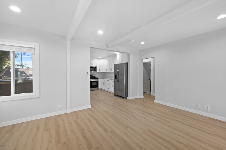 More Photos Of 3784 Villa Ter, San Diego Apartments For Sale