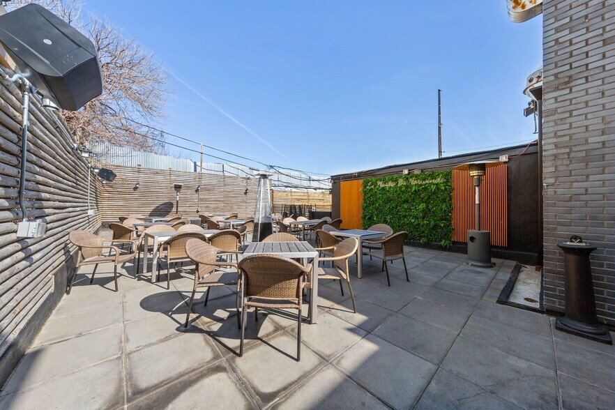 More Photos Of 1041 Flushing Ave, Brooklyn Restaurant For Sale