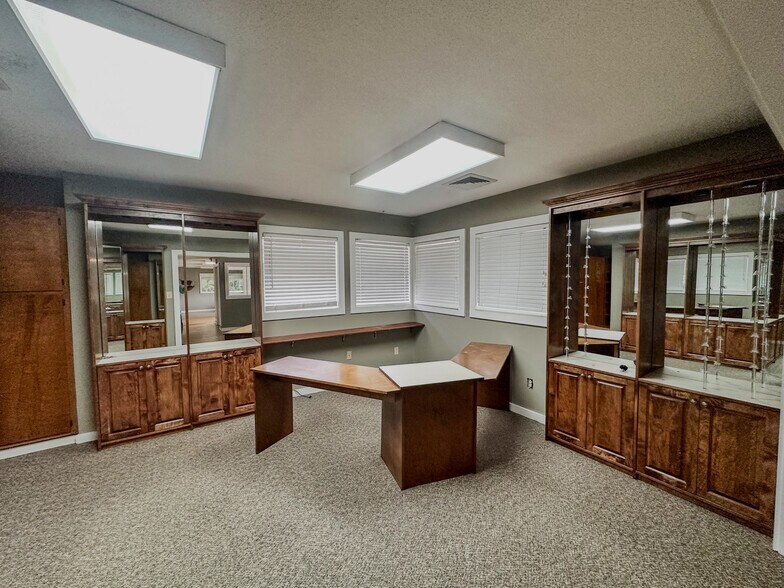 More Photos Of 8028 Myrtle Trace Dr, Conway Medical For Lease