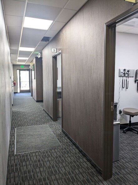 More Photos Of 6253 Grand River Rd, Brighton Unknown For Lease