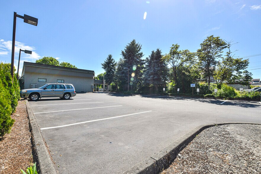 More Photos Of 2600 Martin Way E, Olympia General Retail For Sale