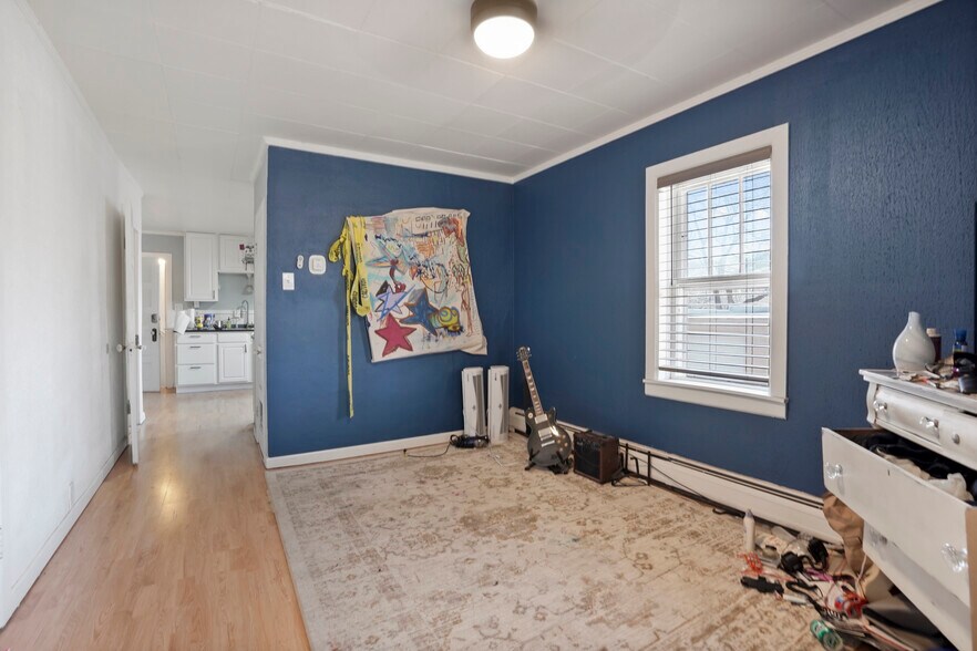 More Photos Of 403 23rd St, Golden Apartments For Sale